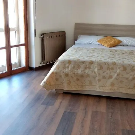 Spacious In With Sea View - 115 M² *
