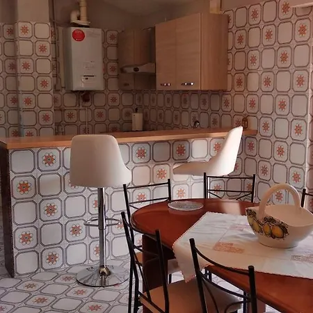 Spacious In With Sea View - 115 M² Orsogna